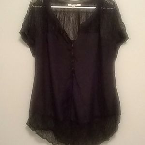 Daniel Rainn top size 1x